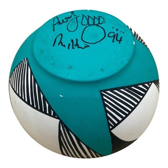 New Mexico 1994 Pueblo Pottery Teal Blue Vase Native American Vessel LOT 2 READ - Picture 3 of 12